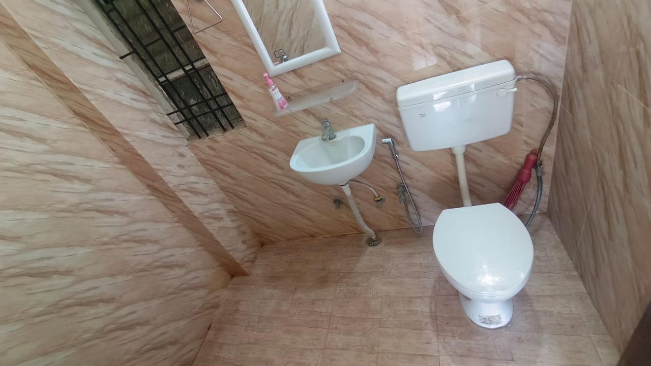 Semi Furnished 3bhk in Bamunimaidan, Guwahati, Assam, India for Rent